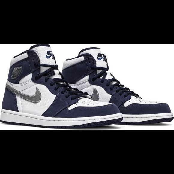BRAND NEW Air Jordan 1 Midnight Navy - Picture 1 of 3